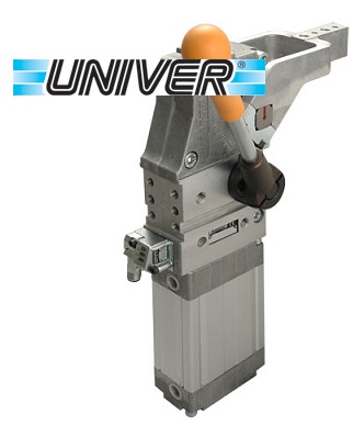 ubm63-may-do-luc-cang-univer.png